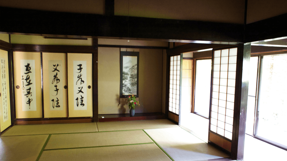 Miyama FUTON & Breakfast thatched image05